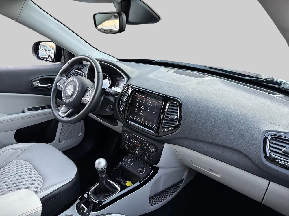 Jeep Compass 1.4 MultiAir 140pk Limited uit 2019, foto 15