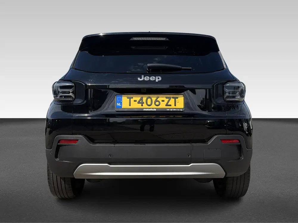Jeep Avenger Black Edition 54 kWh uit 2023, foto 7