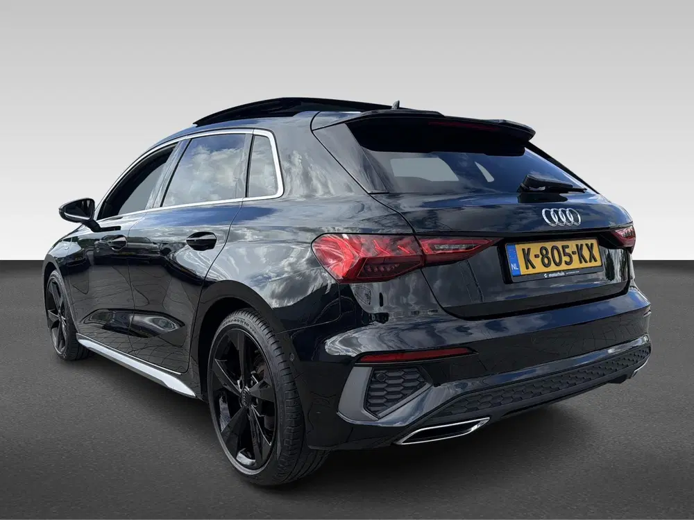 Audi A3 35 TFSI 150PK AUTOMAAT 2X S-LINE PANO FULL uit 2021, foto 3