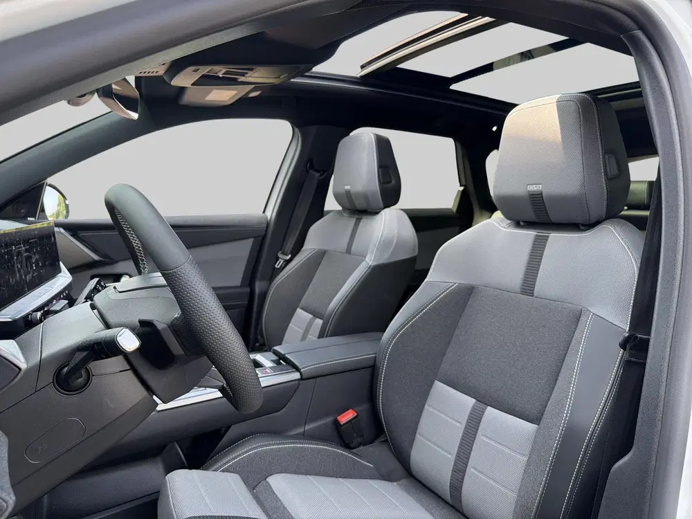 Opel Grandland 1.6 Turbo Plug-in-Hybrid GS uit 2025, foto 14