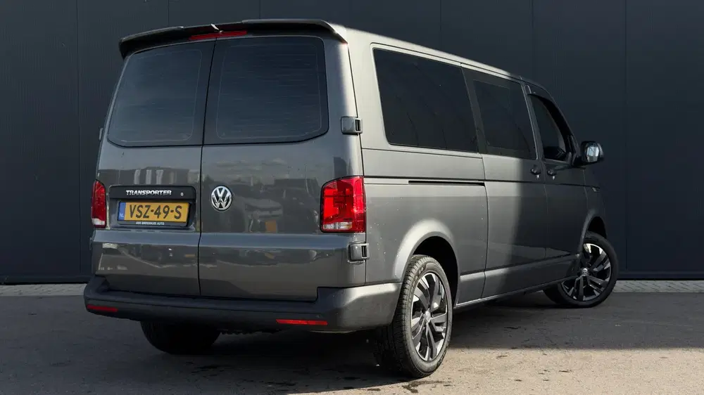Volkswagen Transporter 2.0 TDI L2H1 30 DC uit 2023, foto 14