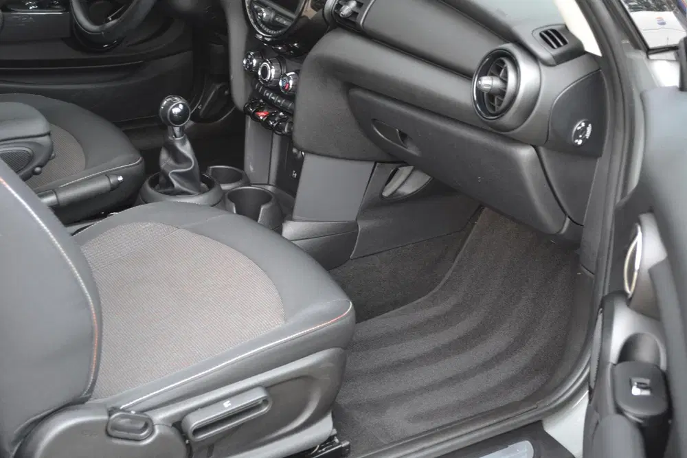 Mini One 1.5 One Pepper Navi uit 2021, foto 15