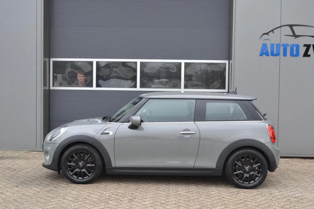 Mini One 1.5 One Pepper Navi uit 2021, foto 2