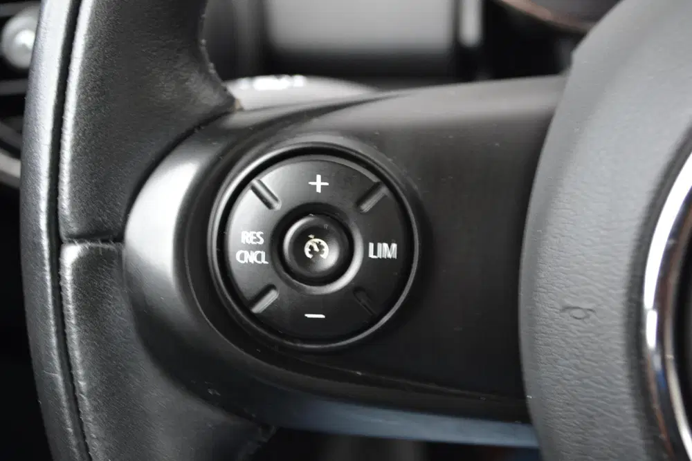 Mini One 1.5 One Pepper Navi uit 2021, foto 7