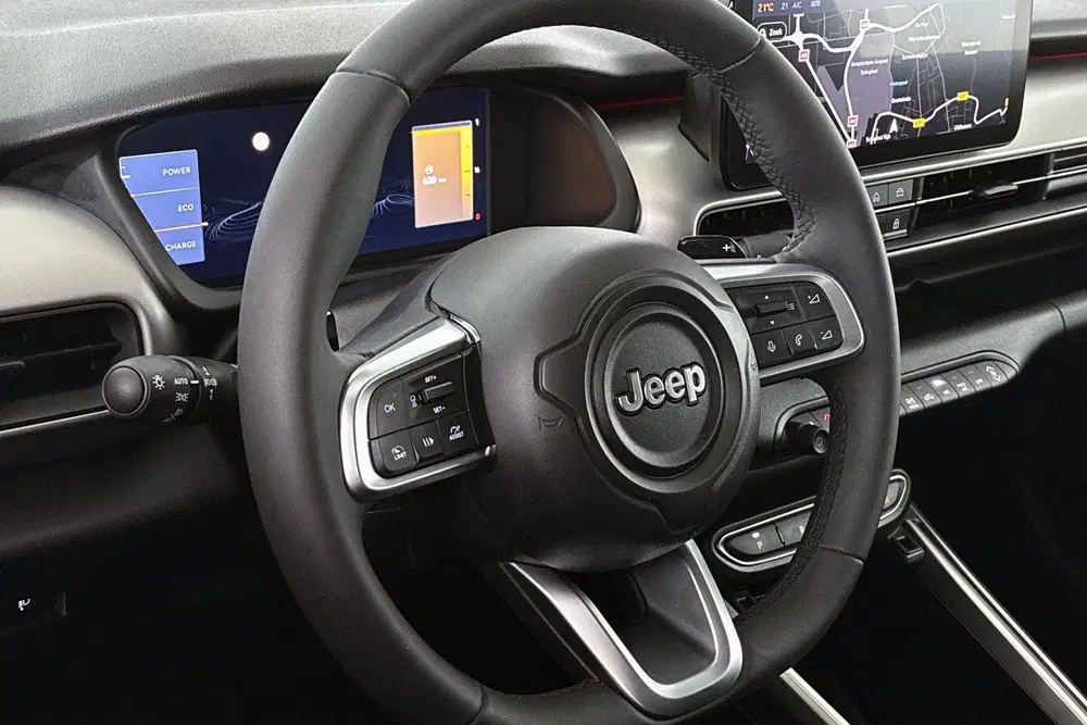 Jeep Avenger 1.2 e-Hybrid Altitude JBL Keyless Elektris uit 2025, foto 11