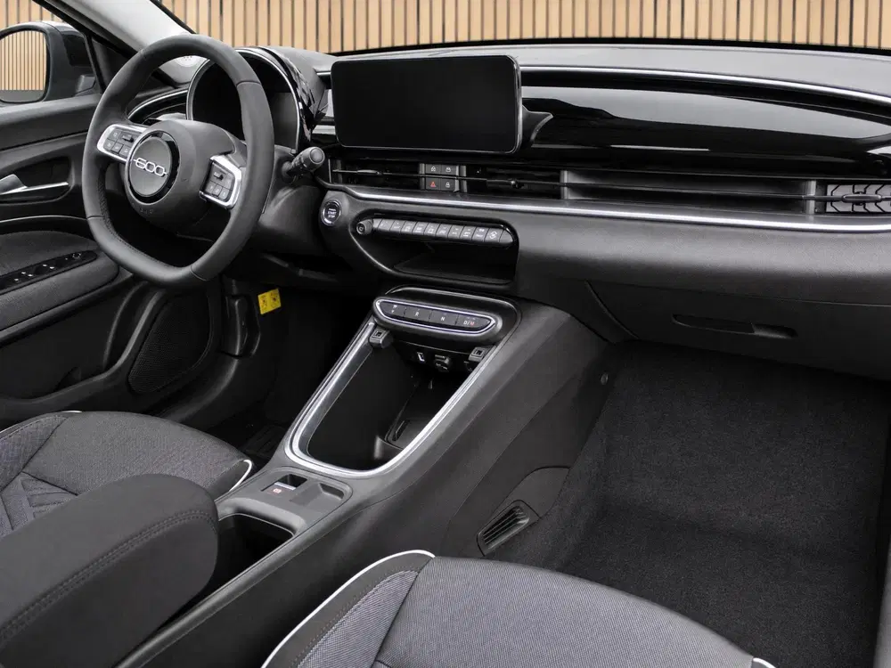 Fiat 600 1.2 Hybrid Icon VOORRAAD KORTING uit 2026, foto 3