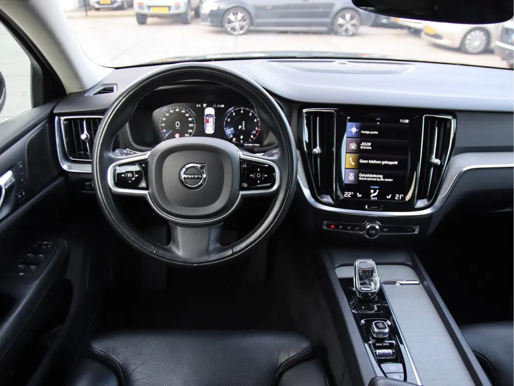 Volvo S60 2.0 B3 Inscription Automaat uit 2021, foto 14