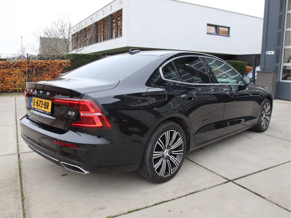 Volvo S60 2.0 B3 Inscription Automaat uit 2021, foto 4