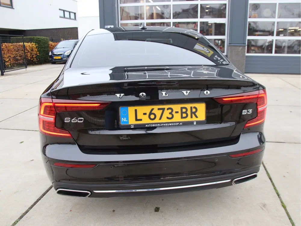 Volvo S60 2.0 B3 Inscription Automaat uit 2021, foto 5