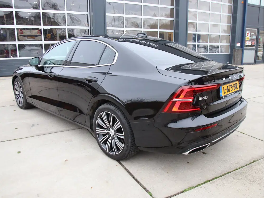 Volvo S60 2.0 B3 Inscription Automaat uit 2021, foto 6