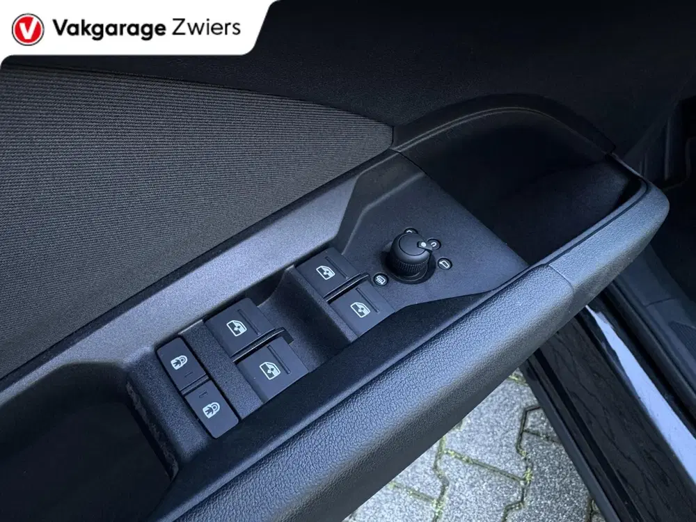 Audi Q4 e-tron 40 Edition 77 kWh uit 2022, foto 12