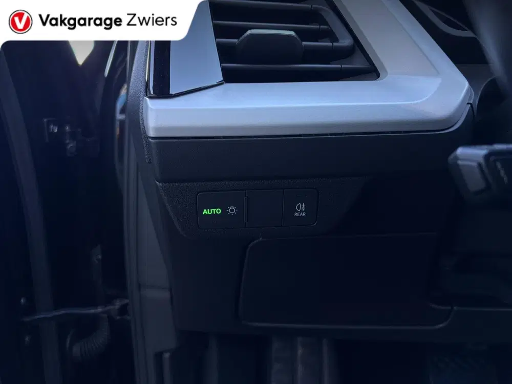 Audi Q4 e-tron 40 Edition 77 kWh uit 2022, foto 13