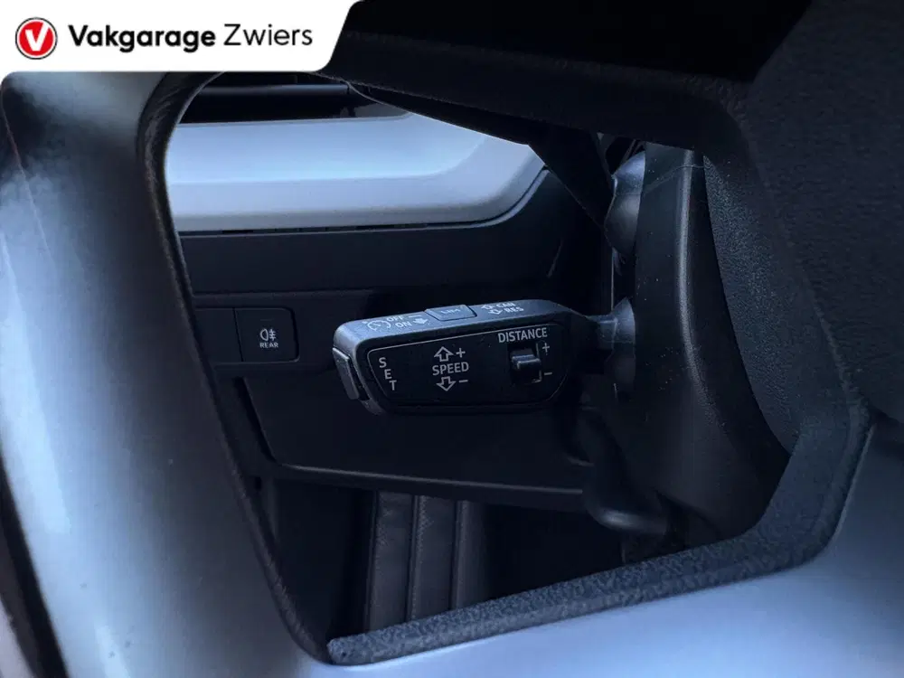 Audi Q4 e-tron 40 Edition 77 kWh uit 2022, foto 14