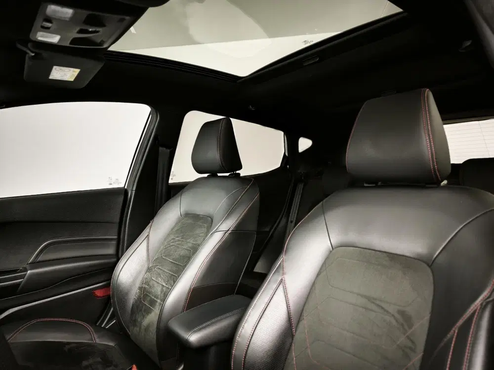 Ford Fiesta 1.0 EcoBoost Hybrid ST-Line Vignale uit 2022, foto 8