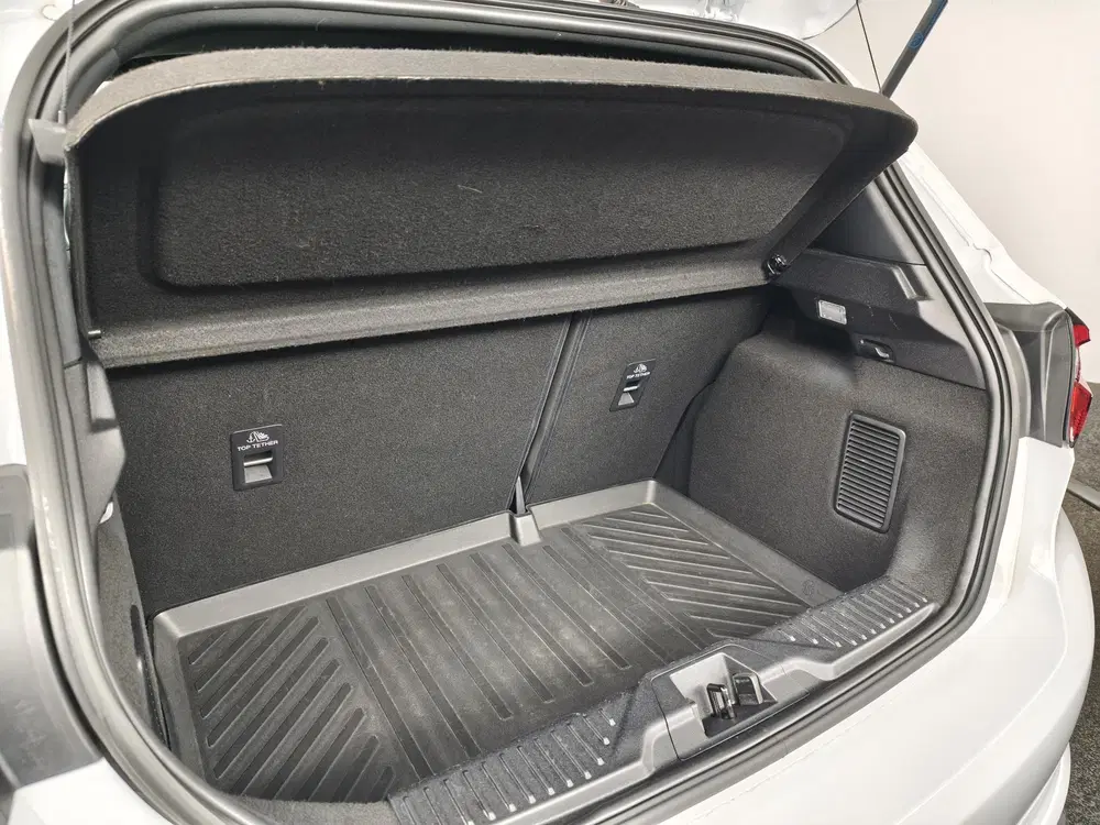Ford Fiesta 1.0 EcoBoost Hybrid ST-Line Vignale uit 2022, foto 9