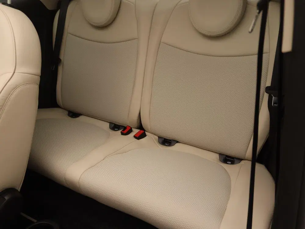 Fiat 500C 1.0 Hybrid Dolcevita uit 2022, foto 13