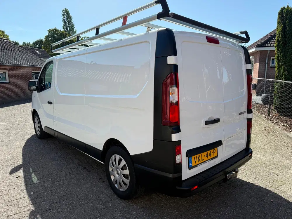 Renault Trafic 2.0 dCi 145pk T29 L2H1 automaat euro 6 nav uit 2021, foto 2