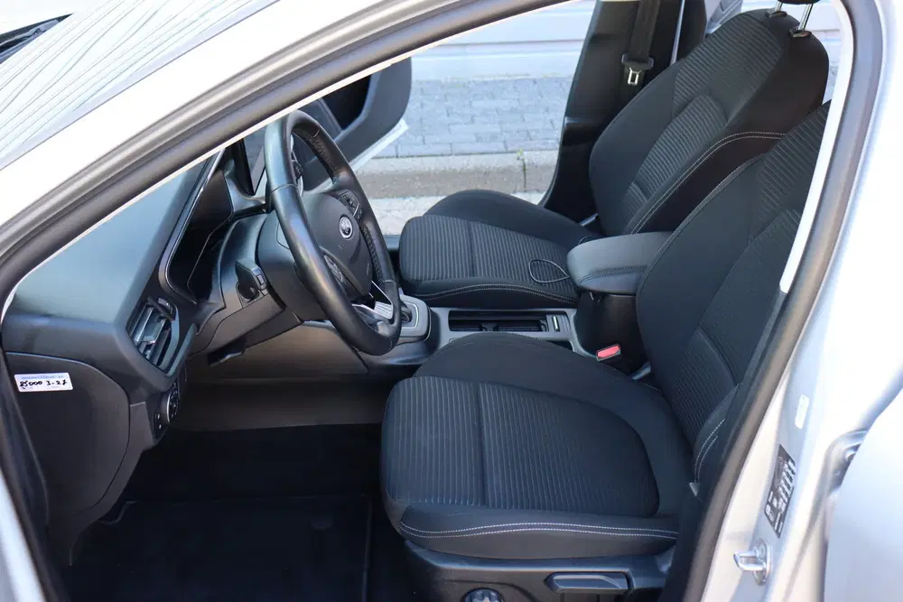 Ford Focus 1.0 EcoBoost Hybrid Titanium O.a: PDC uit 2024, foto 6