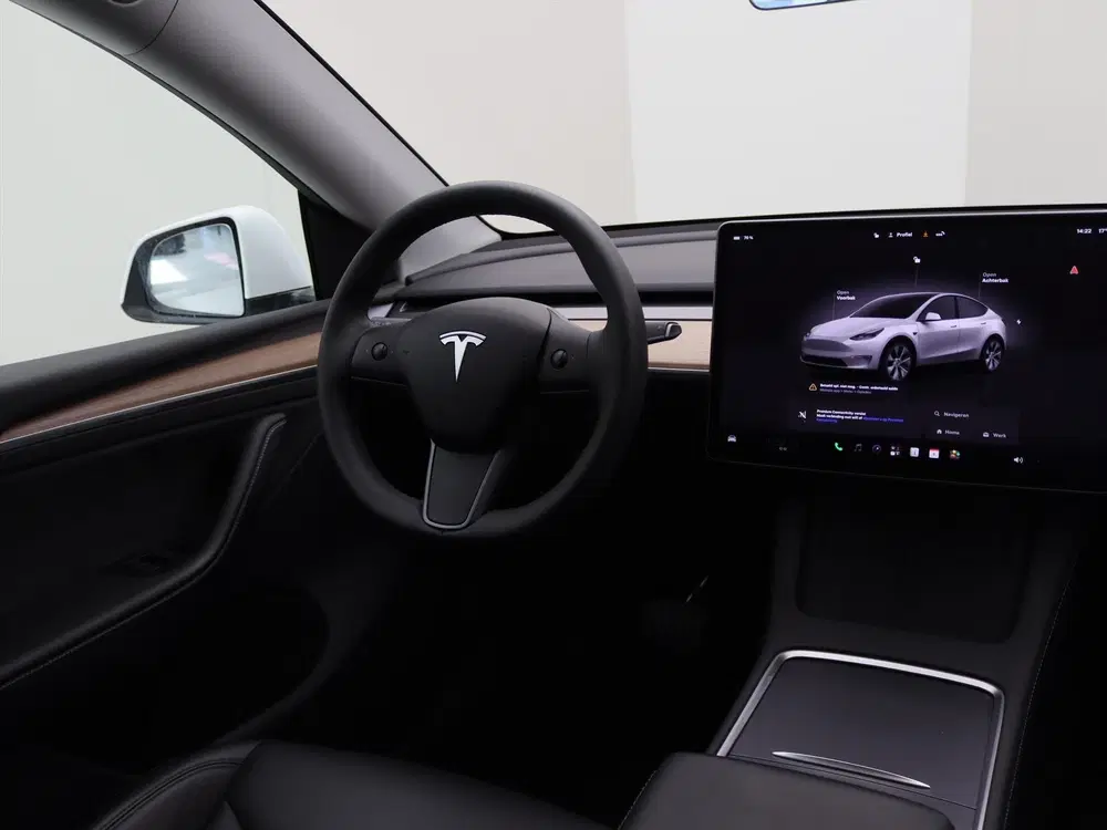 Tesla Model Y Long Range AWD 75kWh 351pk 92.4% SoH [ TRE uit 2023, foto 11