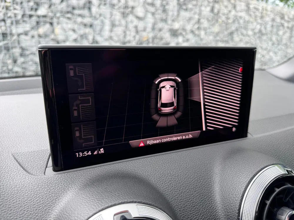 Audi Q2 35 TFSI S Line Pano Matrix Sfeer B&O Keyle uit 2021, foto 14