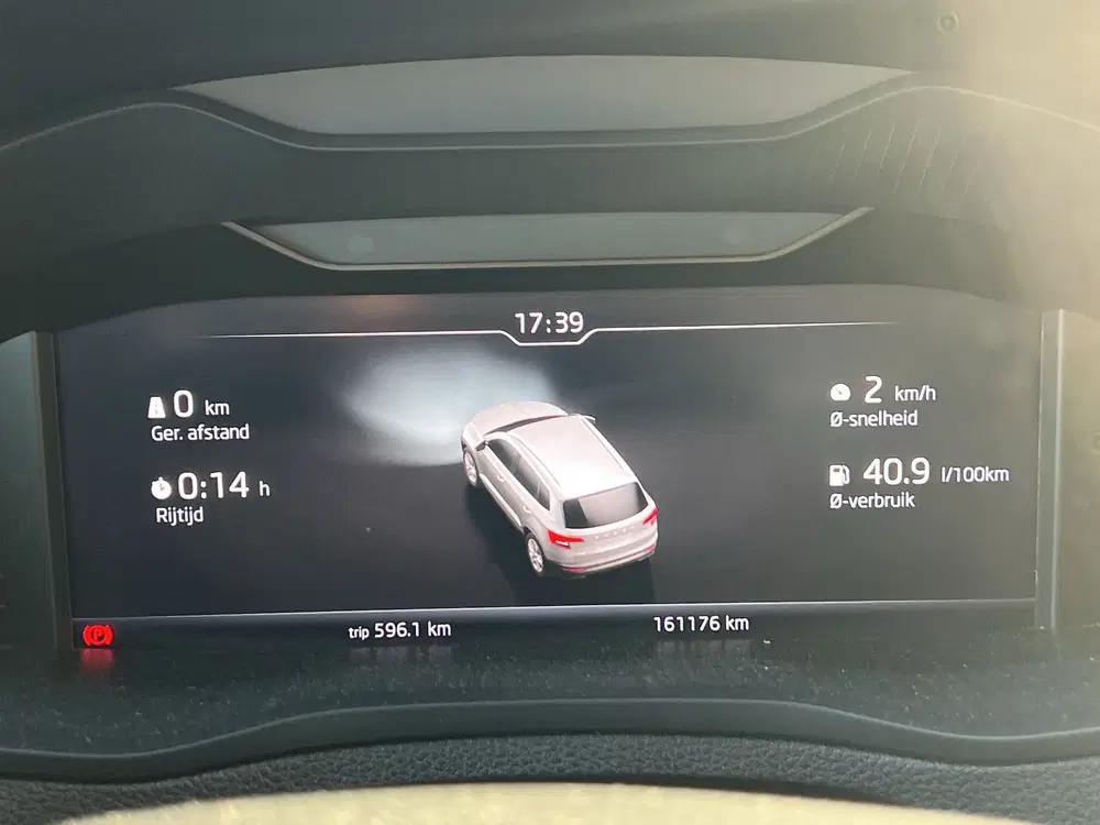 Skoda Karoq 1.5 TSI ACT Sportline Business uit 2019, foto 11