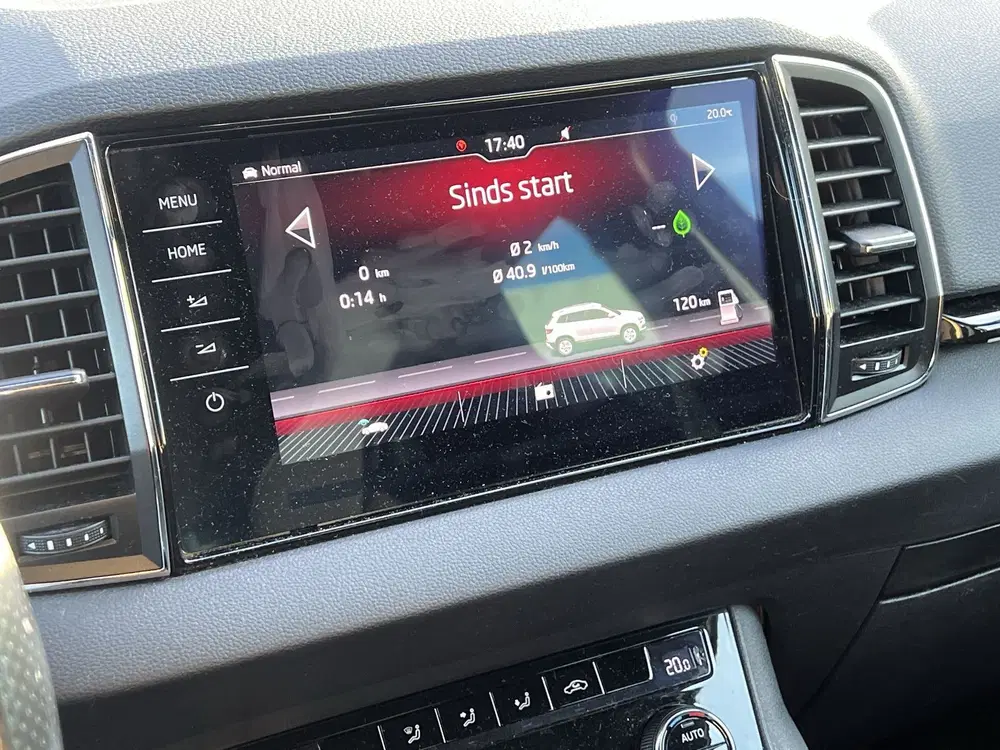 Skoda Karoq 1.5 TSI ACT Sportline Business uit 2019, foto 12