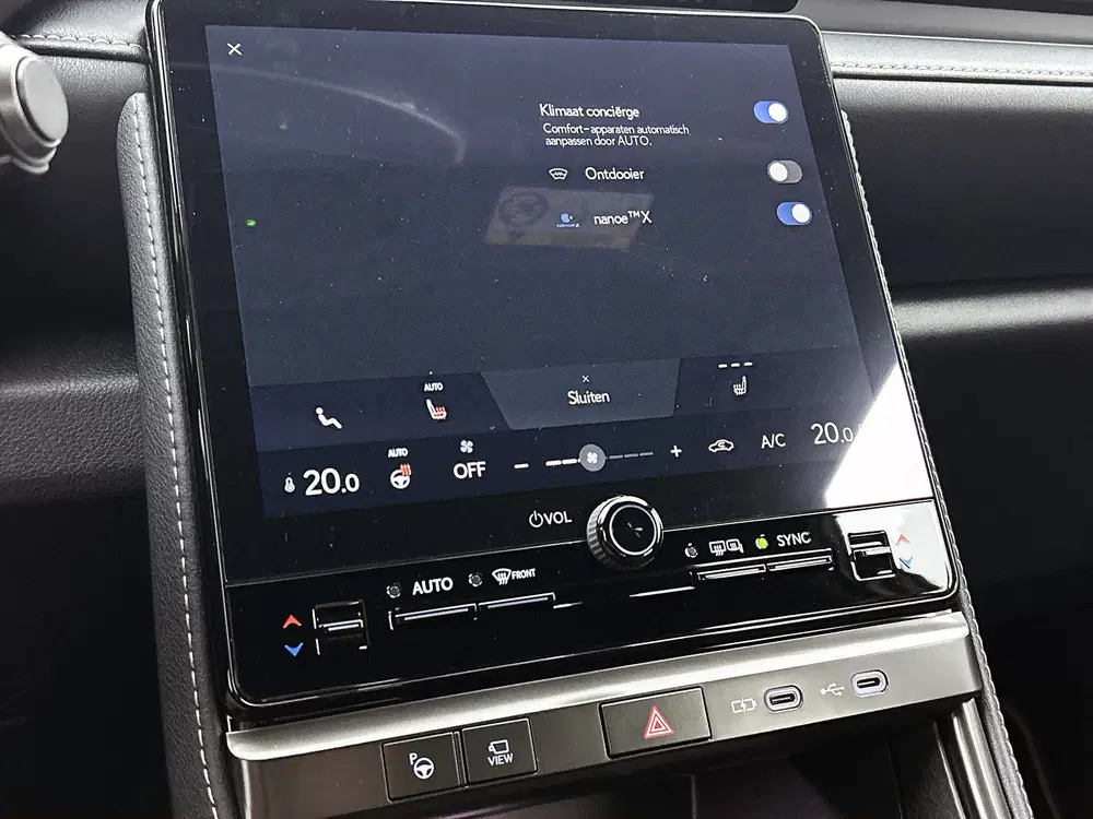Lexus LBX Relax 2WD uit 2026, foto 10