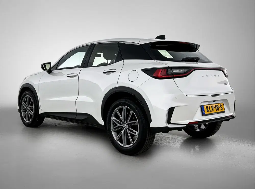 Lexus LBX Relax 2WD uit 2026, foto 14