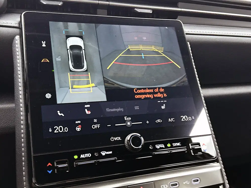 Lexus LBX Relax 2WD uit 2026, foto 8