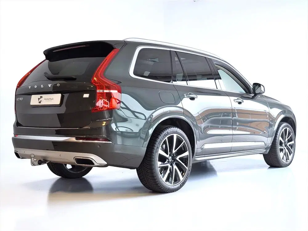 Volvo XC90 T8 Twin Engine Plug-in Hybrid 455pk 7P AWD uit 2021, foto 2