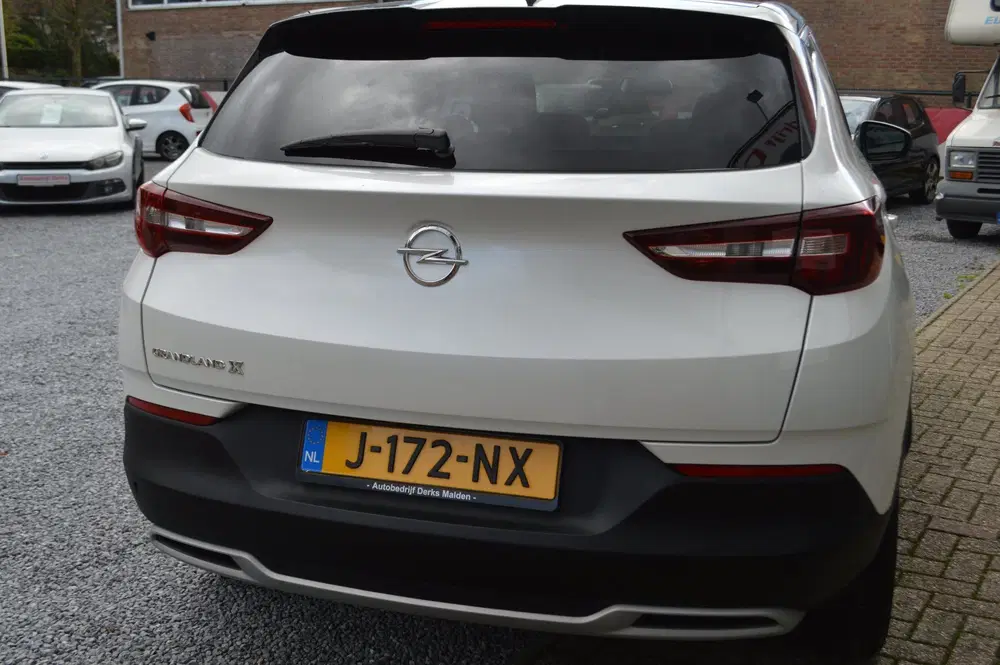 Opel Grandland 1.2 Turbo Innovation Automaat uit 2020, foto 9