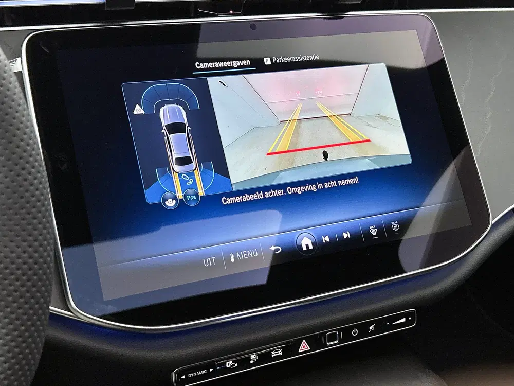 Mercedes-Benz E-Klasse 300 e Business Solution AMG uit 2026, foto 9