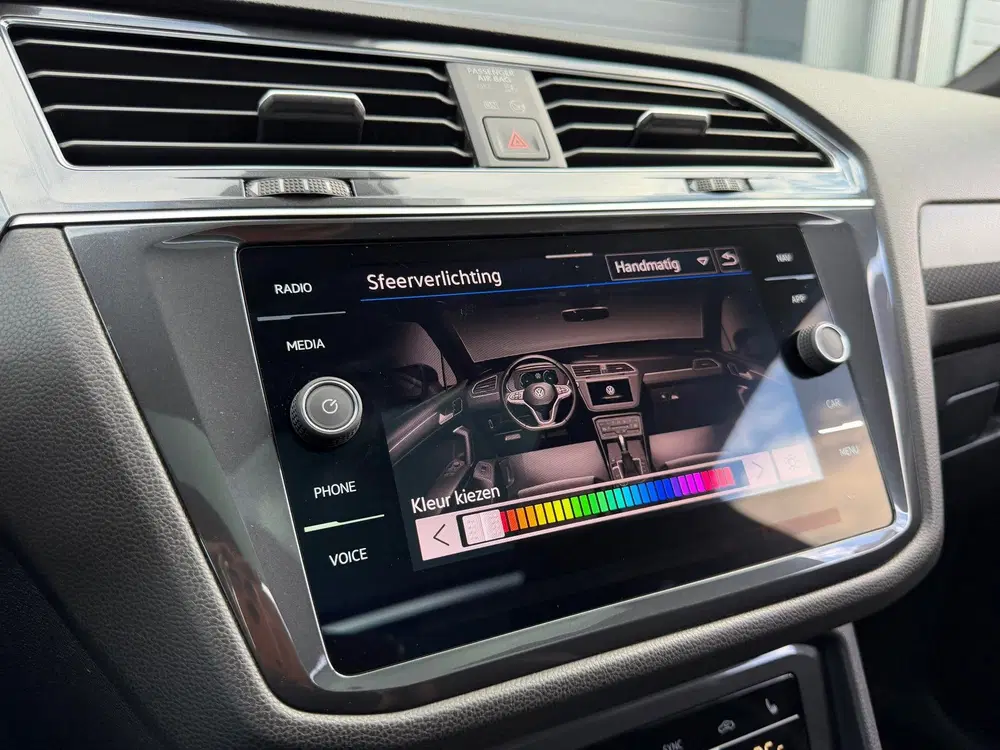 Volkswagen Tiguan Allspace 2.0 TSI R-Line 4Motion 7p. uit 2022, foto 15
