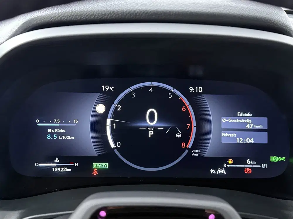 Lexus LBX Emotion 2WD uit 2025, foto 6