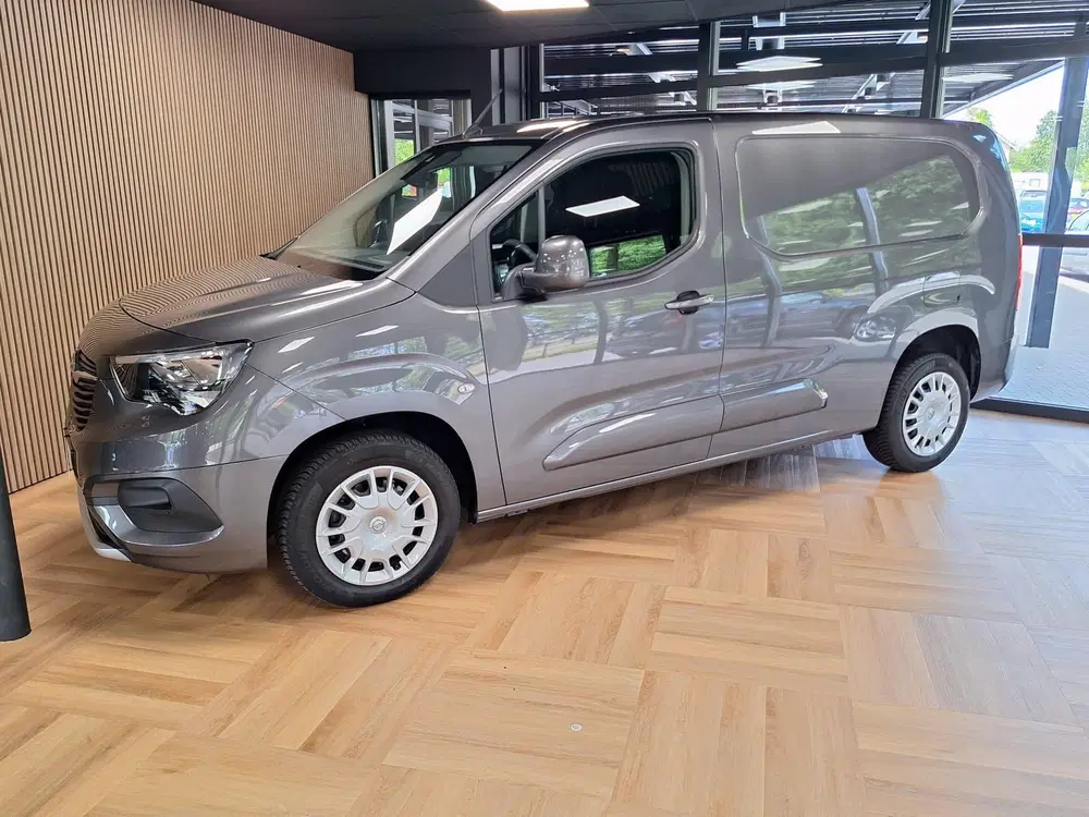 Opel Combo 1.5D L2H1 Edition uit 2020, foto 8