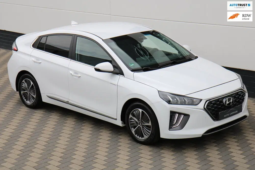 Hyundai IONIQ 1.6 GDi PHEV Carplay Camera Dealer Ond. uit 2021