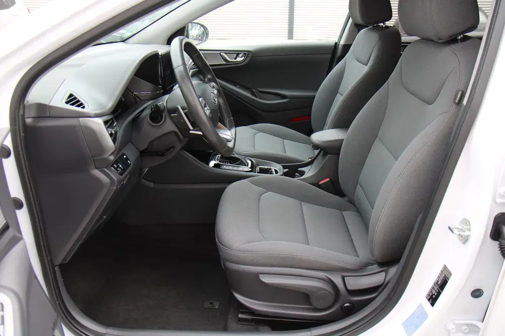 Hyundai IONIQ 1.6 GDi PHEV Carplay Camera Dealer Ond. uit 2021, foto 8