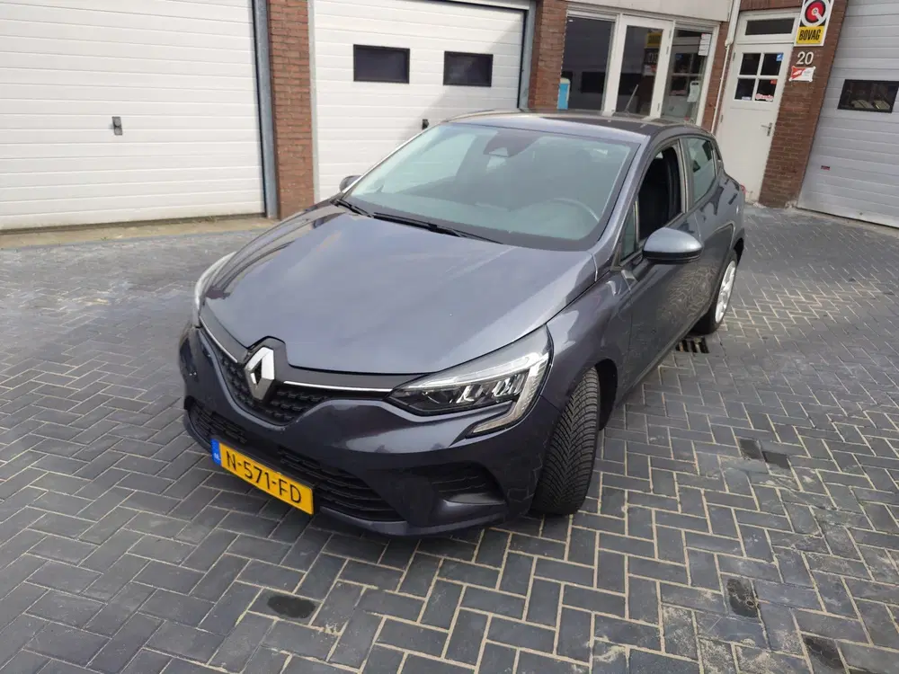 Renault Clio 1.0 TCe Business Zen uit 2021, foto 2