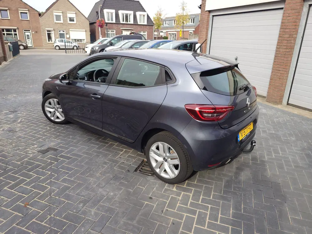 Renault Clio 1.0 TCe Business Zen uit 2021, foto 3