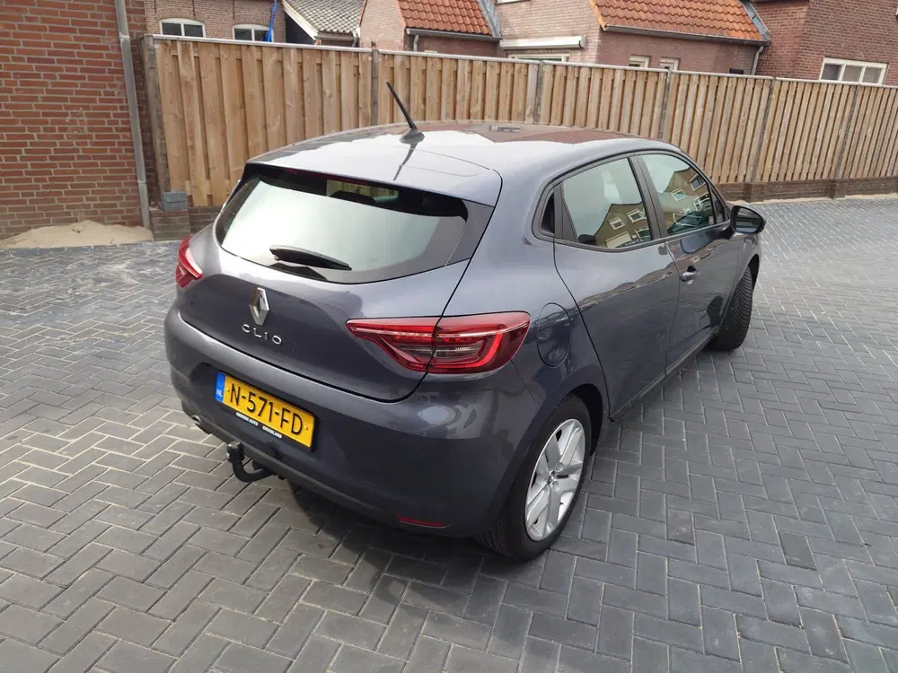 Renault Clio 1.0 TCe Business Zen uit 2021, foto 4