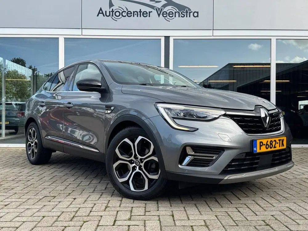 Renault Arkana 1.6 E-Tech Hybrid 145 Intens uit 2022, foto 2