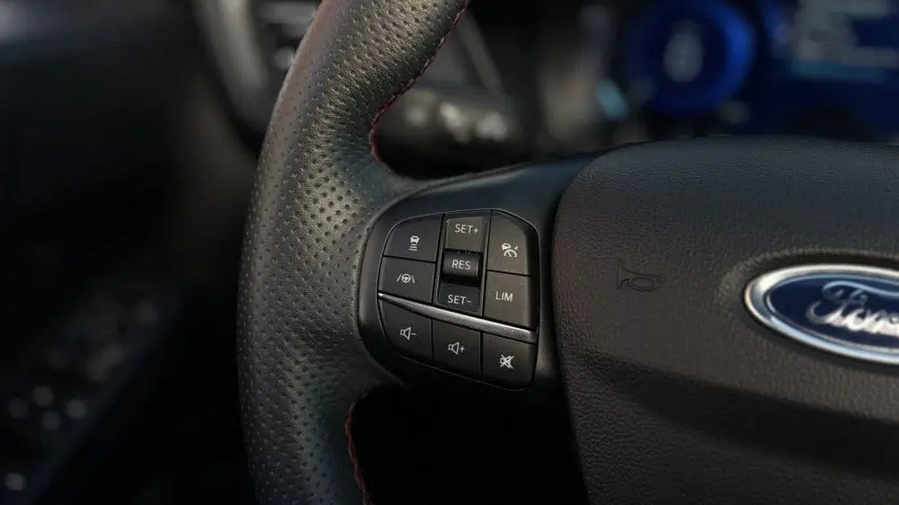 Ford Kuga 2.5 PHEV ST-Line uit 2021, foto 13