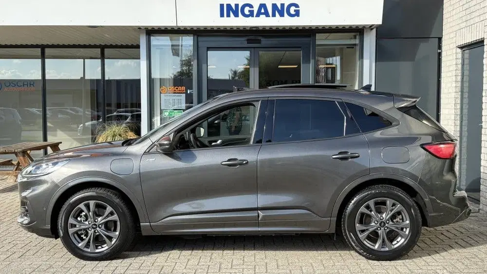 Ford Kuga 2.5 PHEV ST-Line uit 2021, foto 2