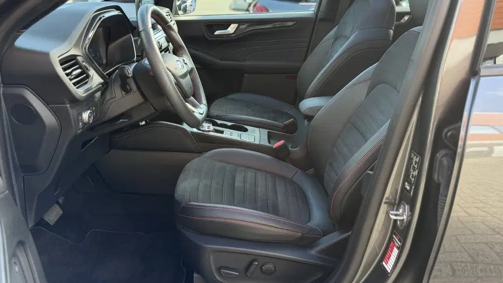 Ford Kuga 2.5 PHEV ST-Line uit 2021, foto 5