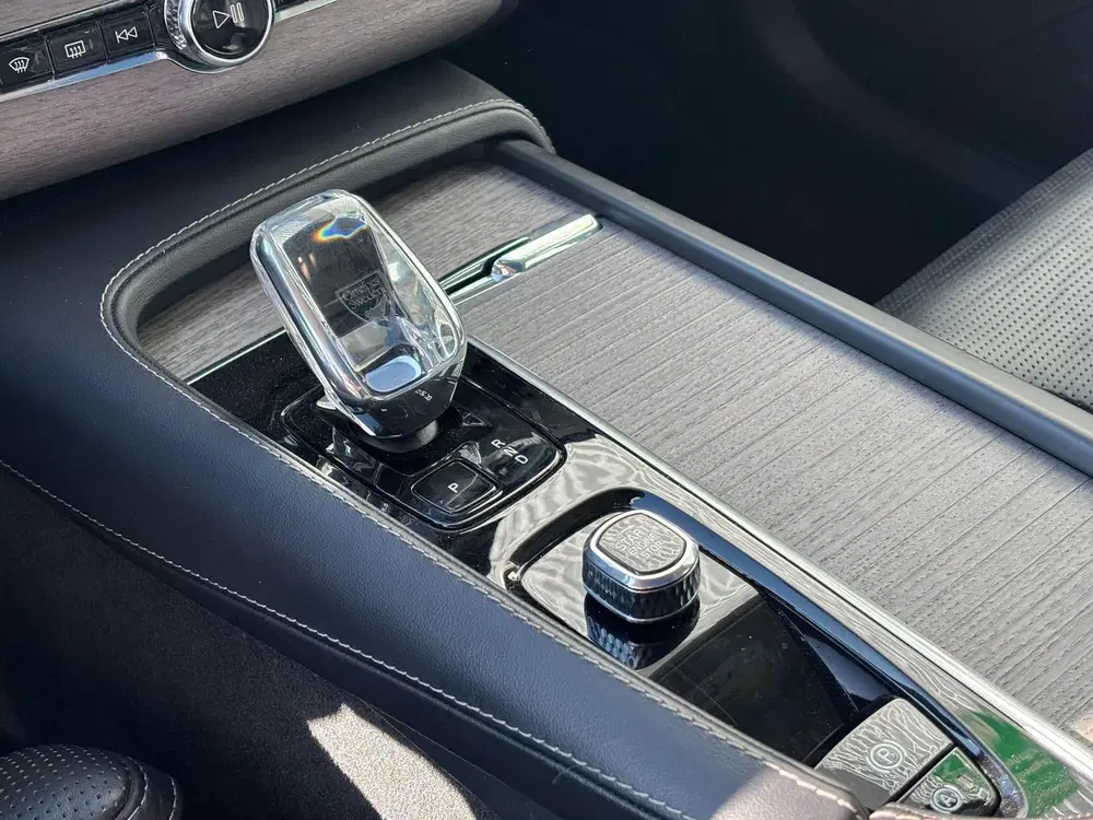 Volvo XC90 2.0 T8 Recharge AWD Ultimate Bright uit 2023, foto 12