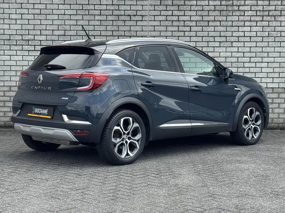 Renault Captur 1.6 E-Tech Plug-in Hybrid 160 Intens uit 2022, foto 2
