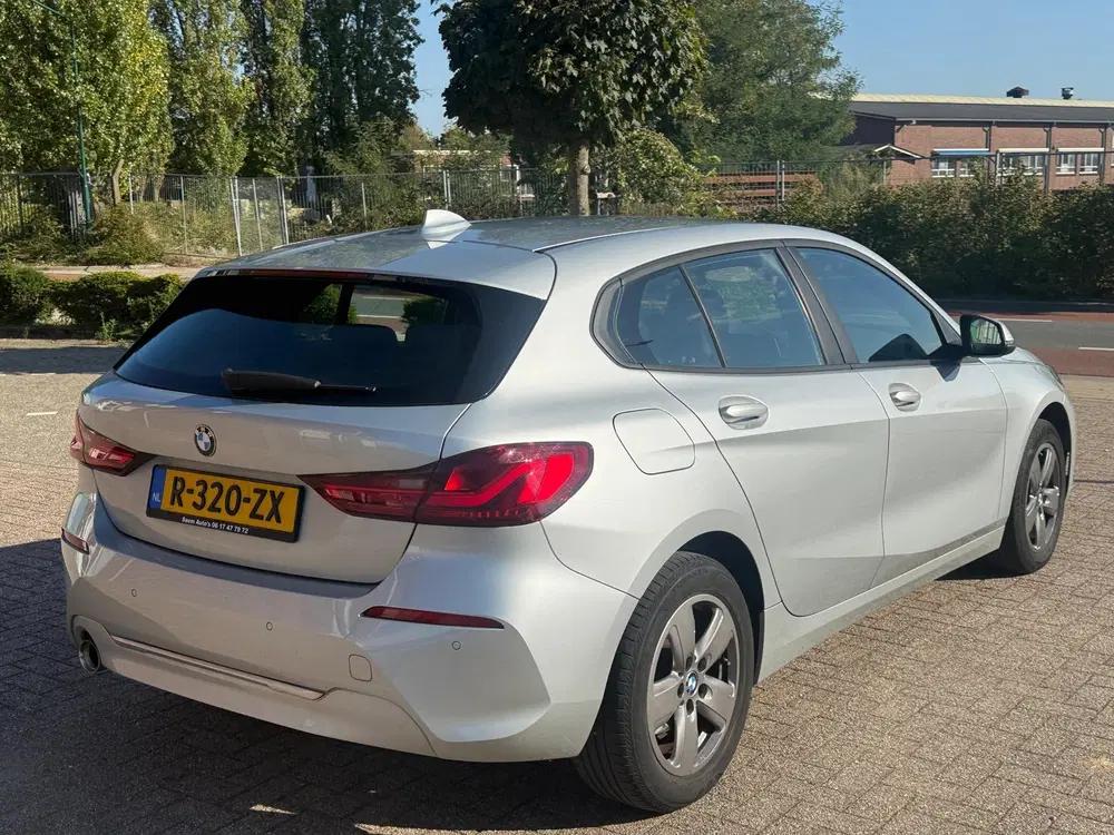 BMW 1-serie 118i High Executive Edition uit 2020, foto 7