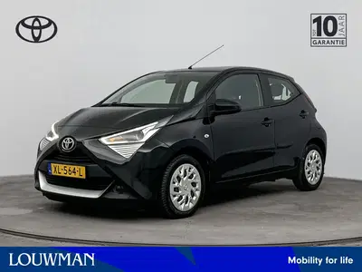 Toyota Aygo 1.0 VVT-i x-play uit 2019
