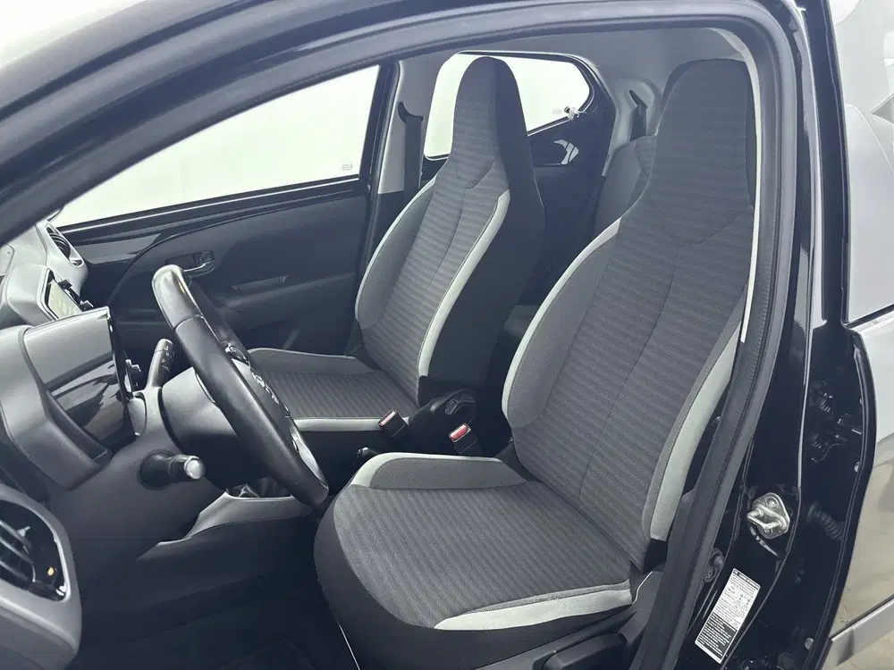 Toyota Aygo 1.0 VVT-i x-play uit 2019, foto 15