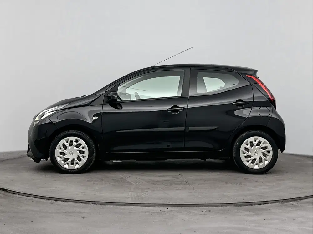 Toyota Aygo 1.0 VVT-i x-play uit 2019, foto 3